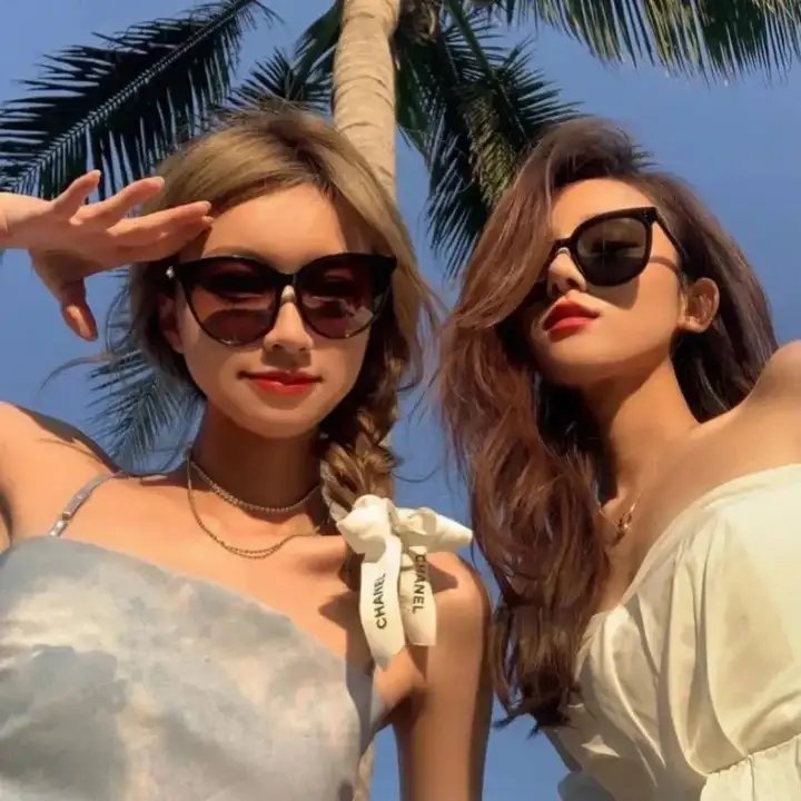 新铁金刚之金眼睛海报